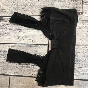 Amilano Lace Strap Black Bralette